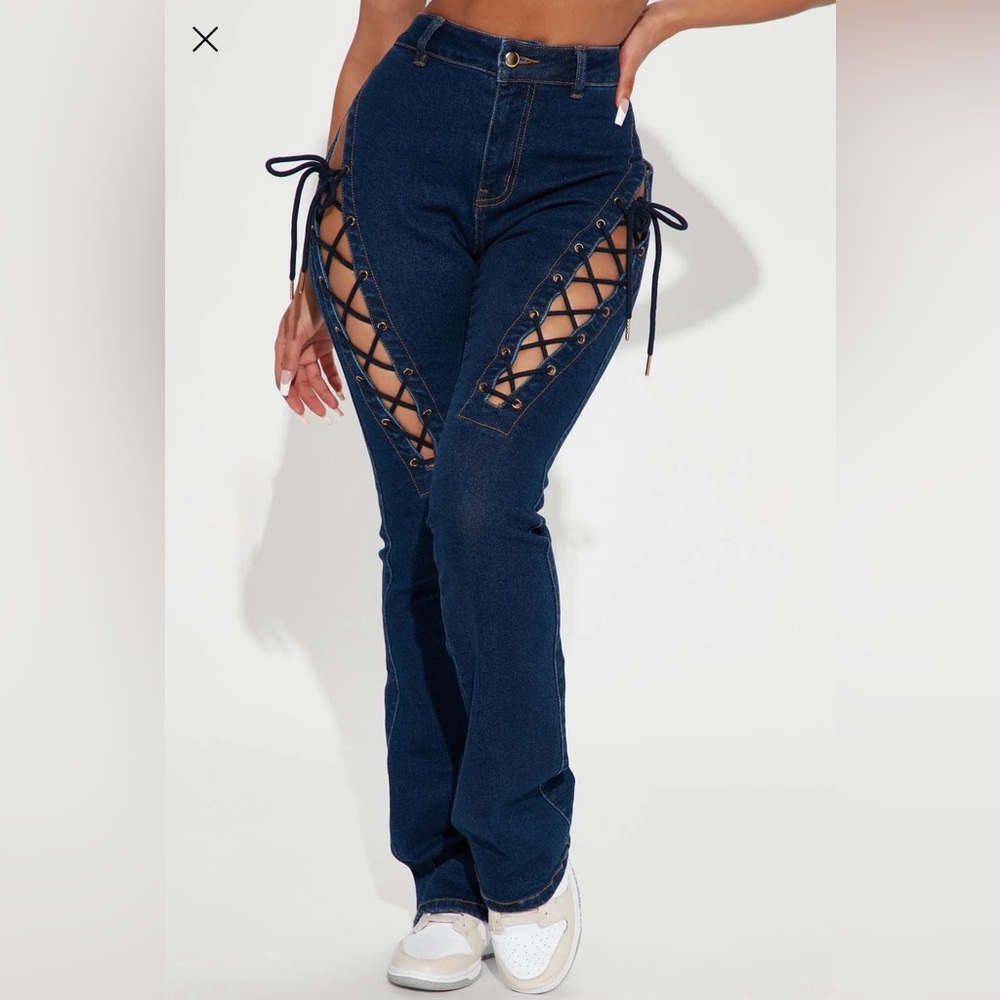 NWT - Fashion Nova Lace-Up Flare Jeans | Dark Wash High-Rise Denim - Picture 2 of 8